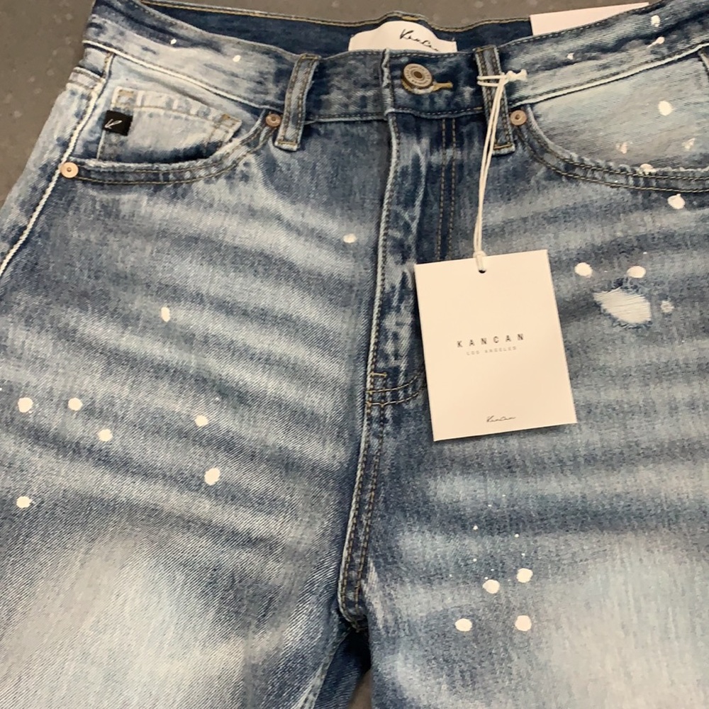 NWT Kancan jeans. Size 24, distressed straight leg fit. Never worn. - Picture 2 of 8